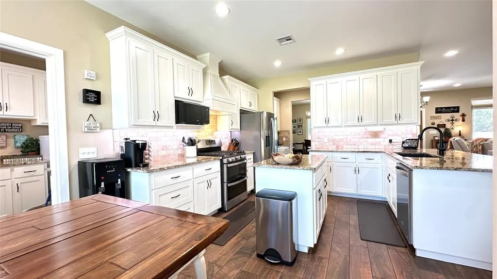 Photo 16 — 9565 N Bryan Road, Shawnee, OK 74855