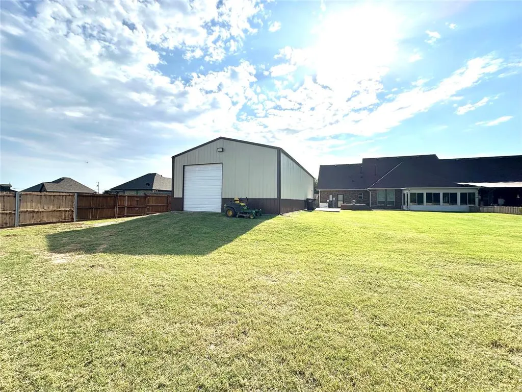 Photo 45 — 9565 N Bryan Road, Shawnee, OK 74855
