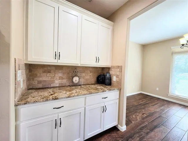 Photo 8 — 9565 N Bryan Road, Shawnee, OK 74855
