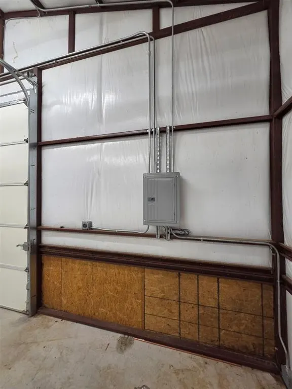 Photo 38 — 9565 N Bryan Road, Shawnee, OK 74855