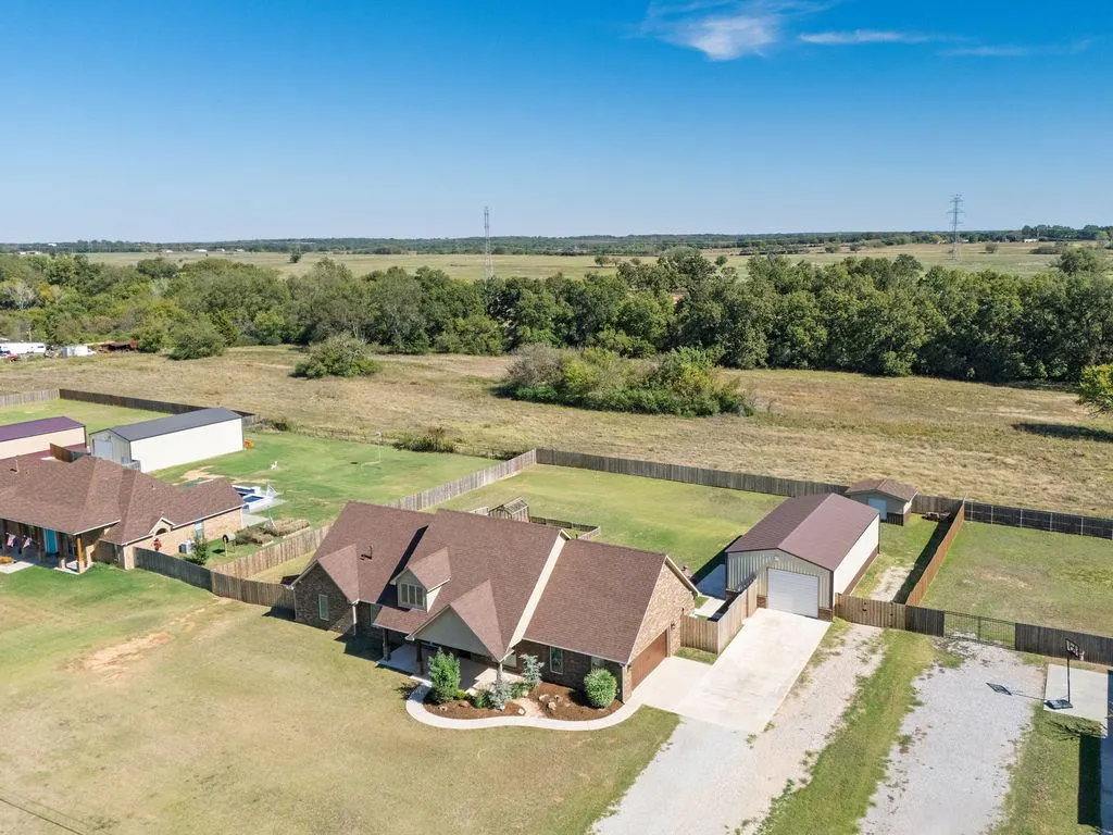 Photo 50 — 9565 N Bryan Road, Shawnee, OK 74855