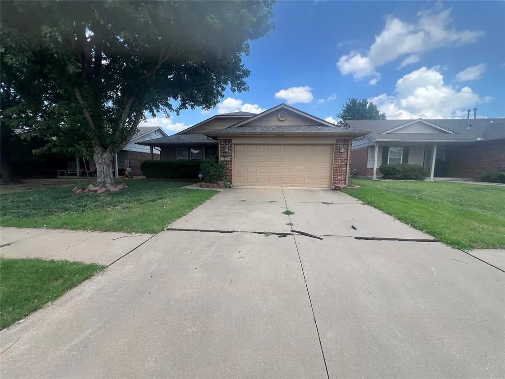 Front exterior — 2604 Four Oclock Drive, Oklahoma City, OK 73128