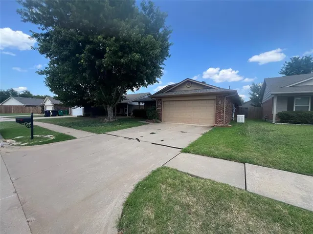 Photo 2 — 2604 Four Oclock Drive, Oklahoma City, OK 73128