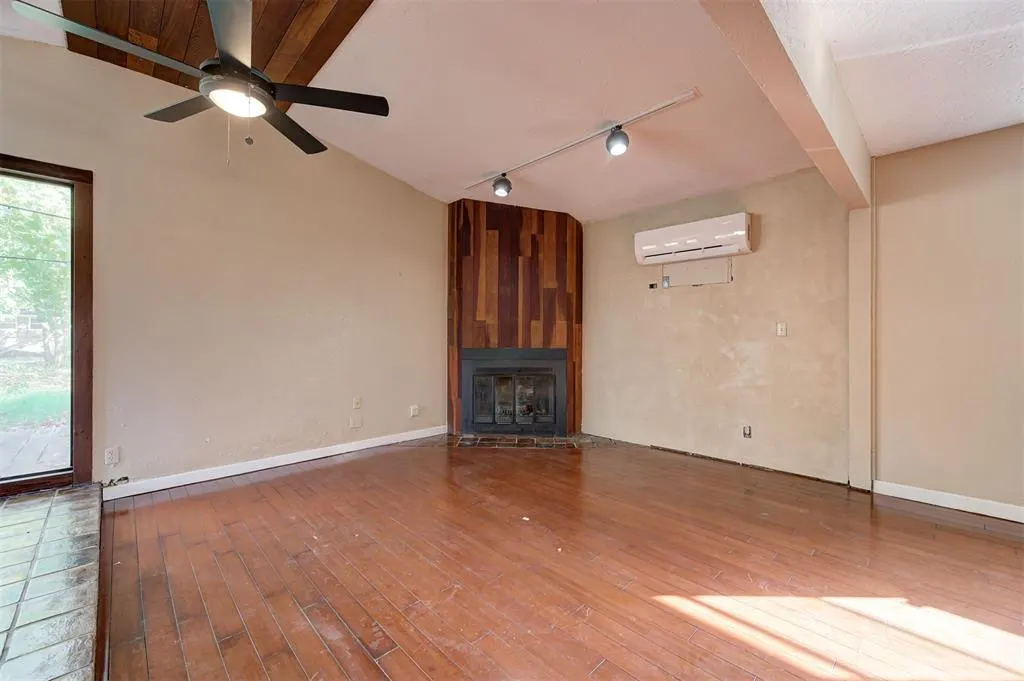 Photo 10 — 1519 Charles Street, Norman, OK 73069