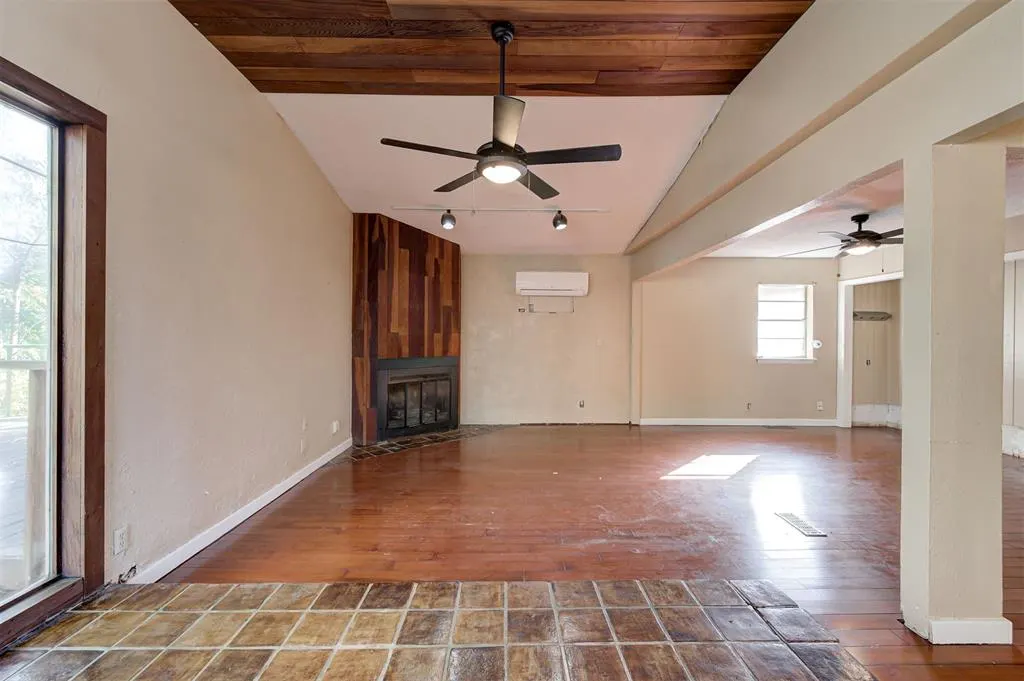 Photo 11 — 1519 Charles Street, Norman, OK 73069