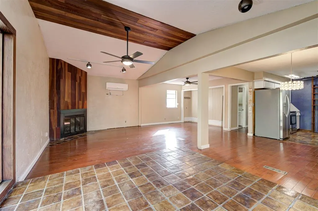 Photo 14 — 1519 Charles Street, Norman, OK 73069