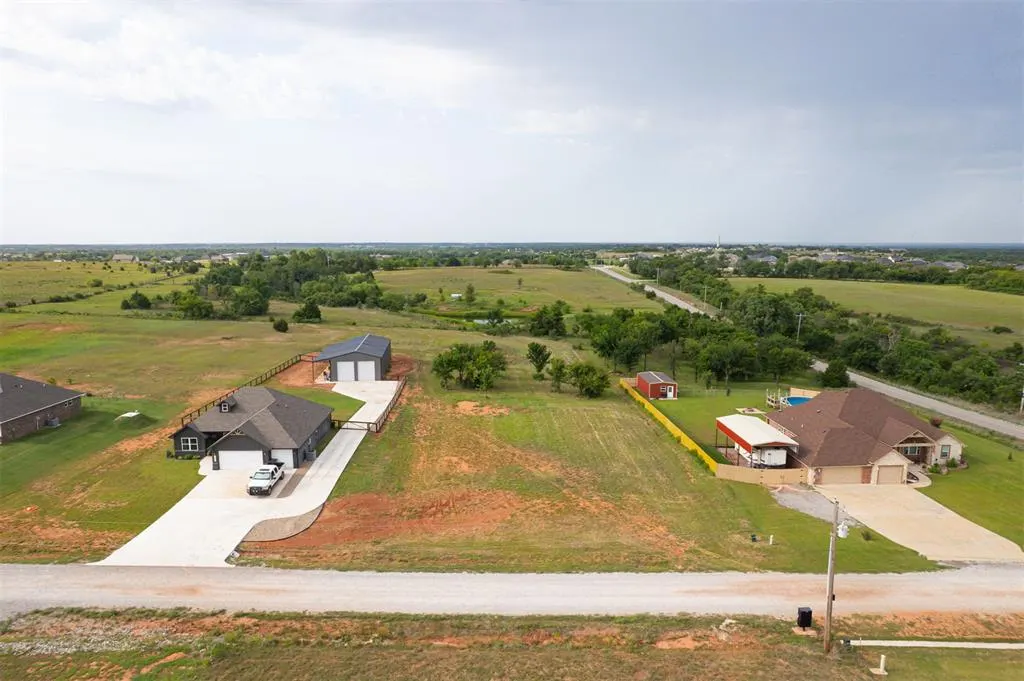 Front exterior — 2303 County Road 1332, Blanchard, OK 73010