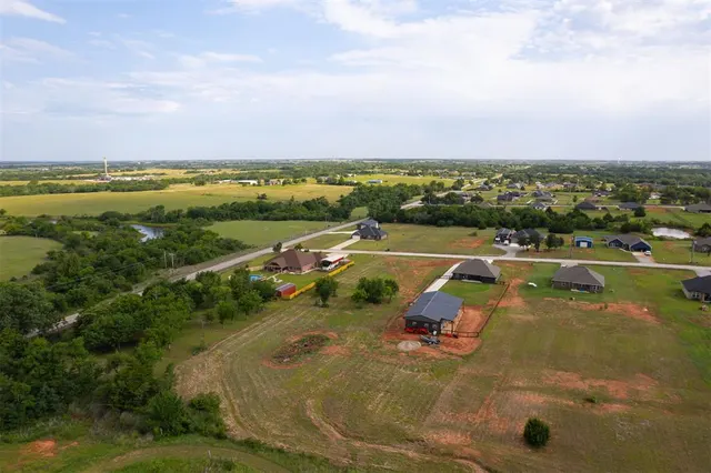 Photo 5 — 2303 County Road 1332, Blanchard, OK 73010