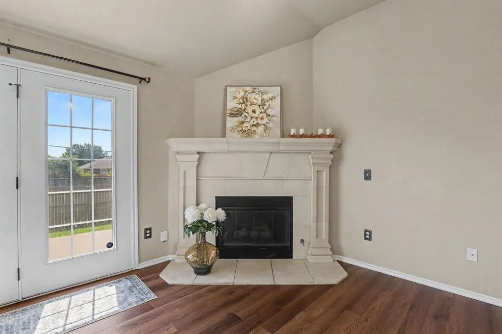 Photo 11 — 908 Denmark Street, Yukon, OK 73099