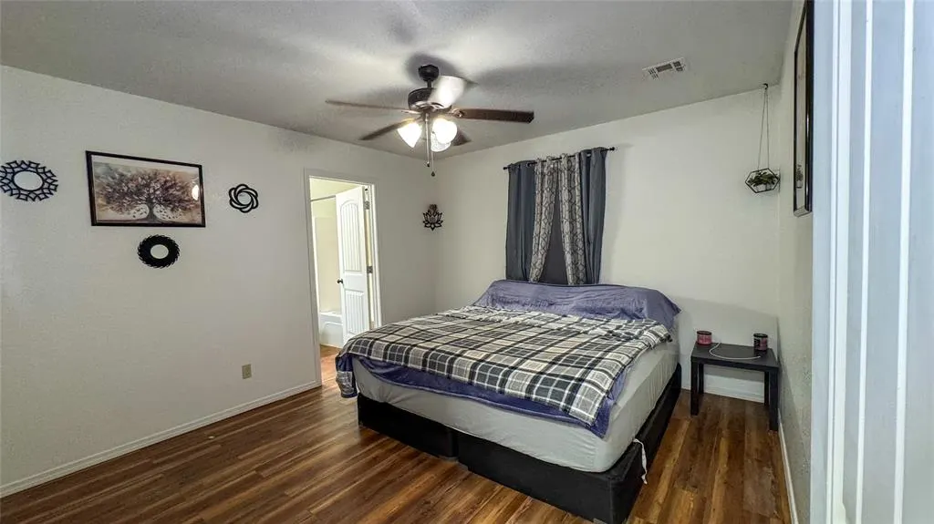 Photo 22 — 407 E Carlos Avenue, Bristow, OK 74010