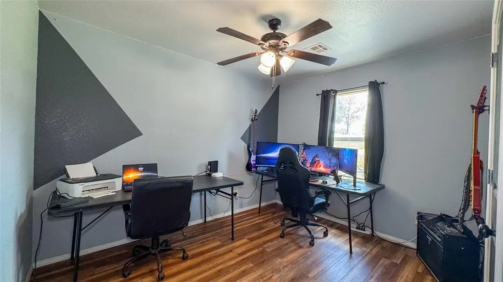 Photo 24 — 407 E Carlos Avenue, Bristow, OK 74010