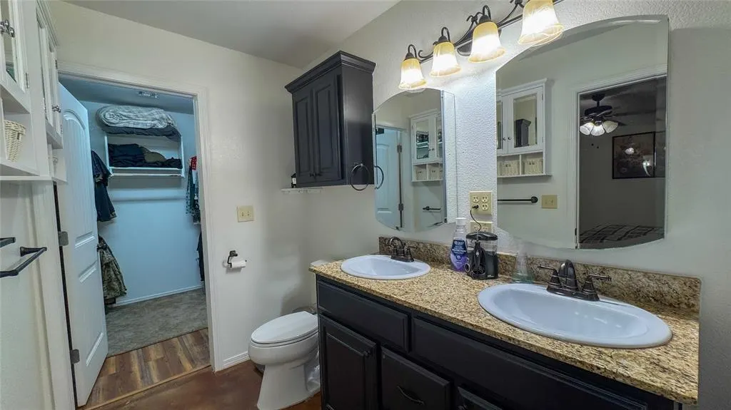 Photo 25 — 407 E Carlos Avenue, Bristow, OK 74010