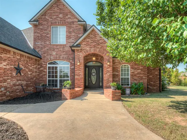 Photo 6 — 2324 SW 16th Street, Newcastle, OK 73065