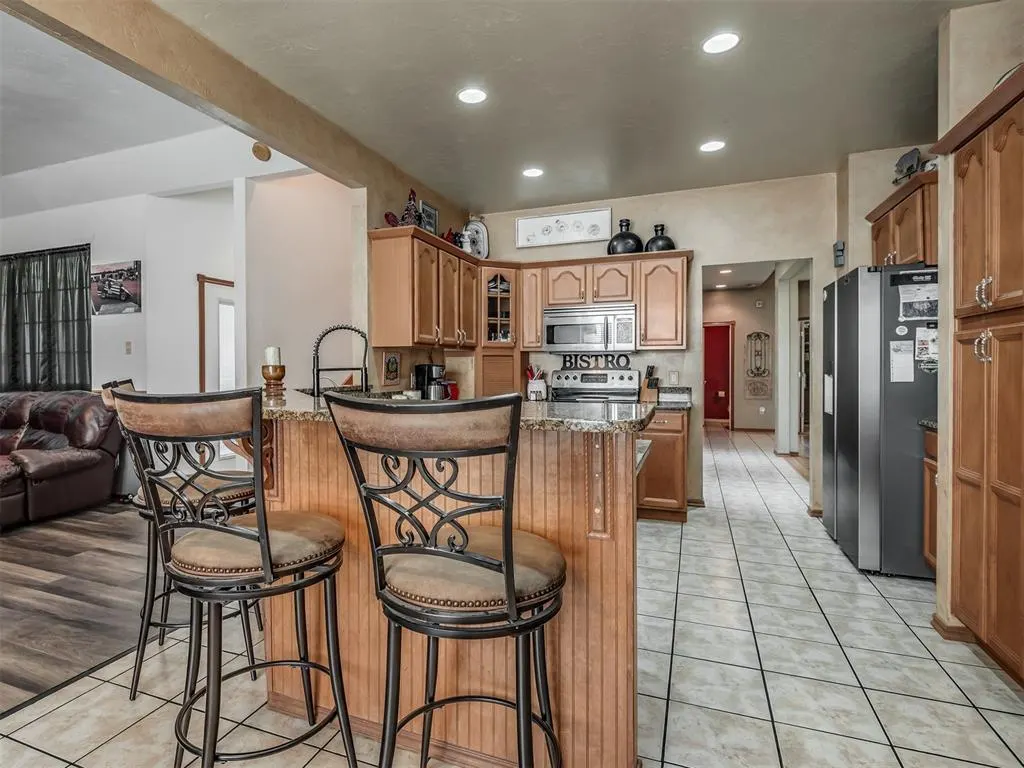 Photo 13 — 2324 SW 16th Street, Newcastle, OK 73065