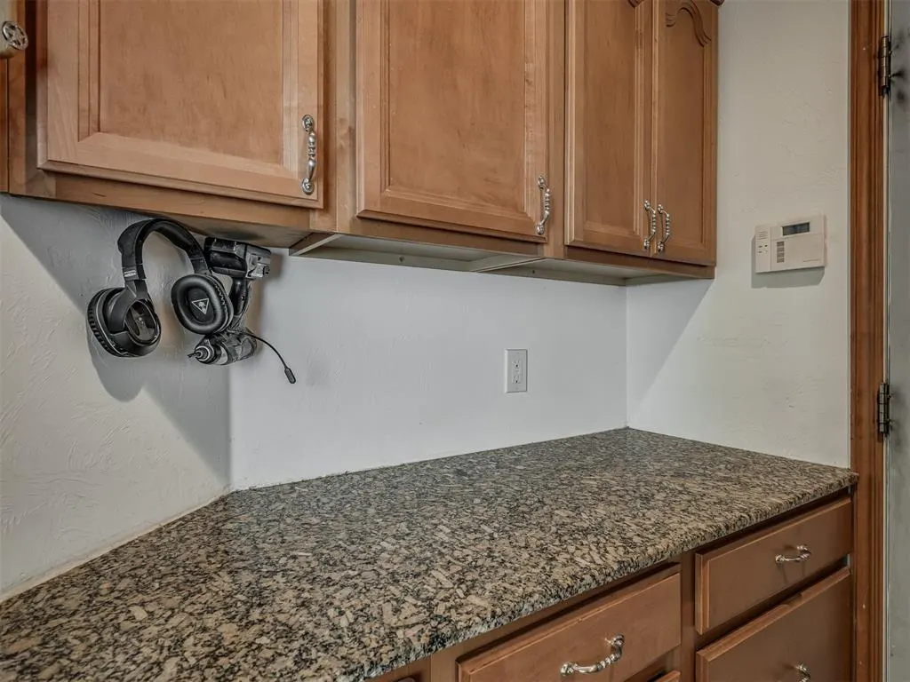 Photo 37 — 2324 SW 16th Street, Newcastle, OK 73065