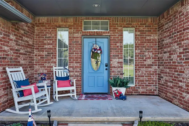 Photo 3 — 3500 Stratford Place, Moore, OK 73160