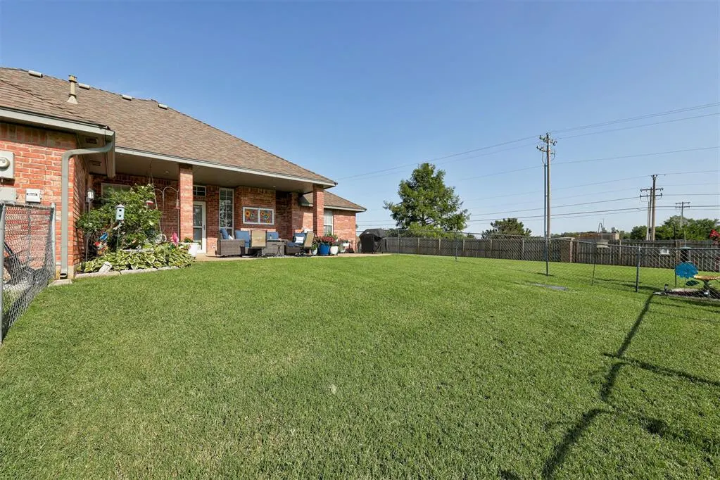 Photo 36 — 3500 Stratford Place, Moore, OK 73160