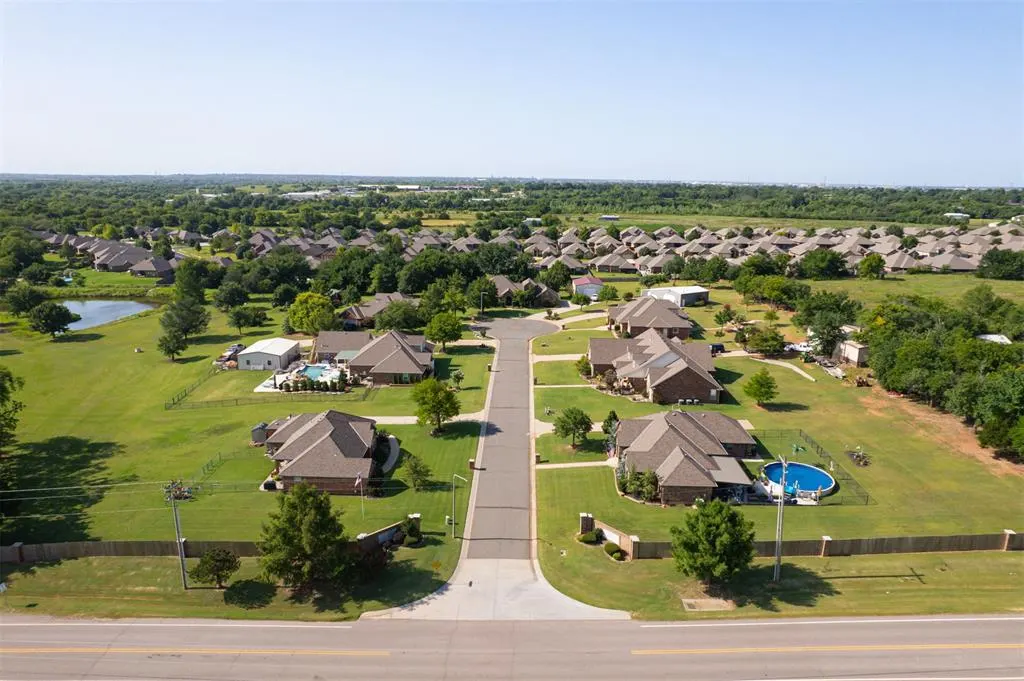 Photo 40 — 3500 Stratford Place, Moore, OK 73160