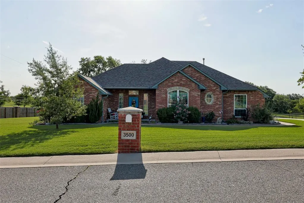 Photo 43 — 3500 Stratford Place, Moore, OK 73160