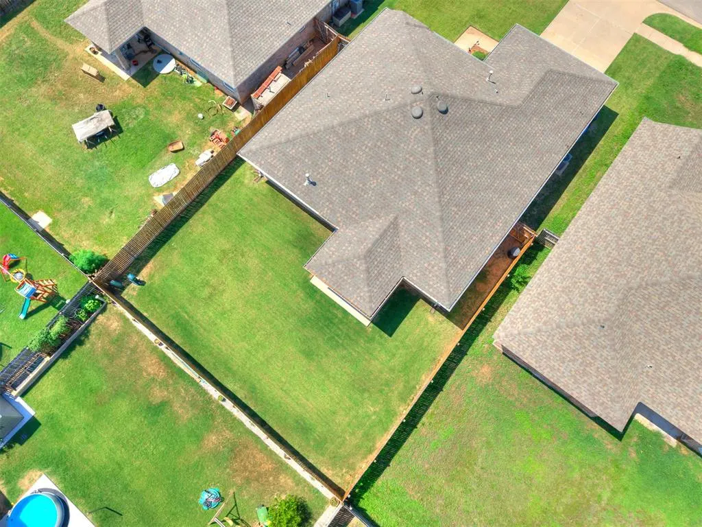 Photo 21 — 516 Talon Drive, Norman, OK 73072