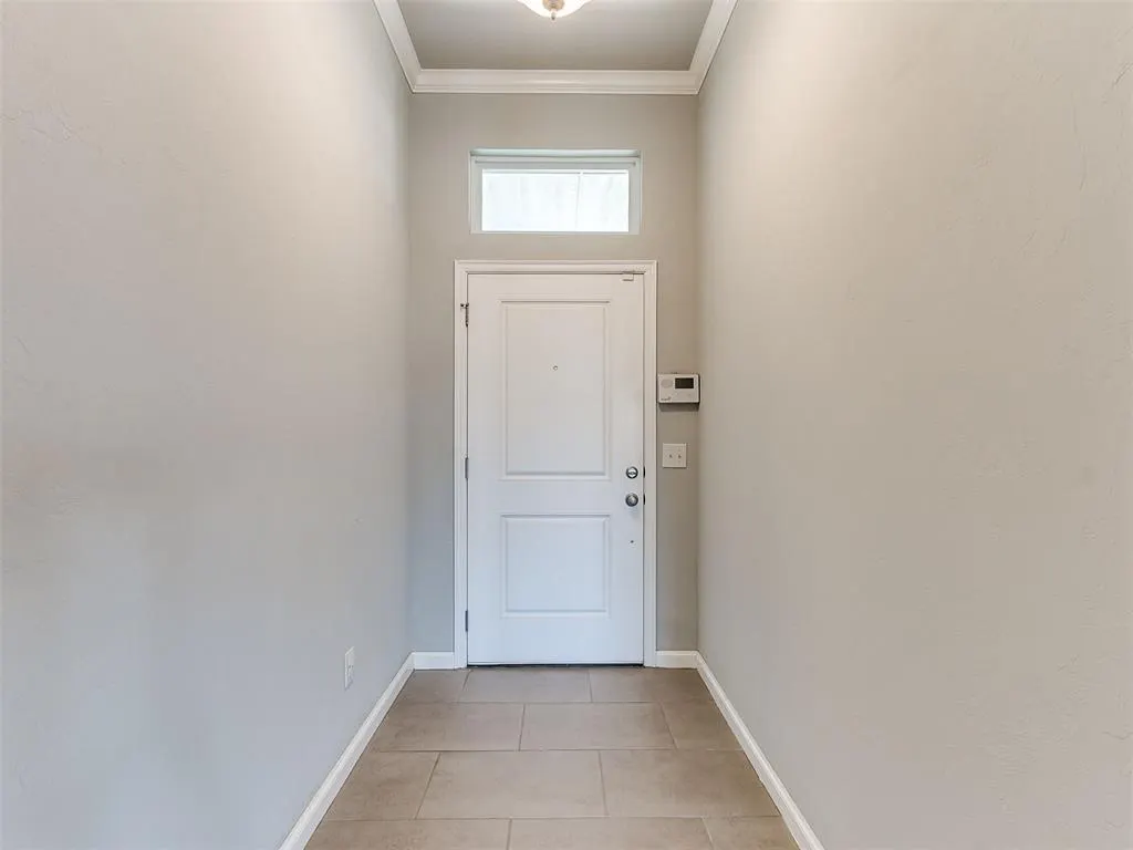 Photo 8 — 516 Talon Drive, Norman, OK 73072
