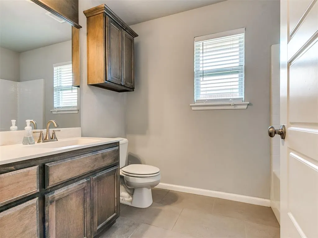 Photo 13 — 516 Talon Drive, Norman, OK 73072