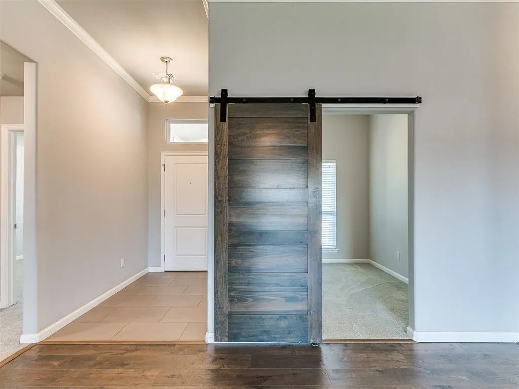 Photo 9 — 516 Talon Drive, Norman, OK 73072