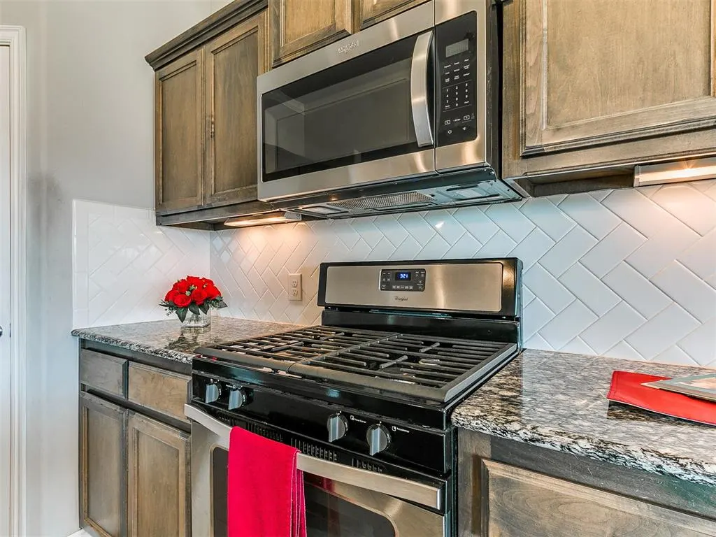 Photo 5 — 516 Talon Drive, Norman, OK 73072