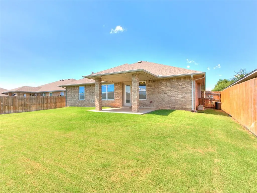 Photo 20 — 516 Talon Drive, Norman, OK 73072
