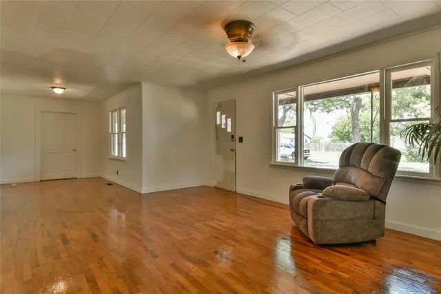 Photo 5 — 4220 SW 32nd Street, Oklahoma City, OK 73119