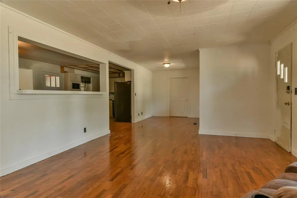 Photo 6 — 4220 SW 32nd Street, Oklahoma City, OK 73119