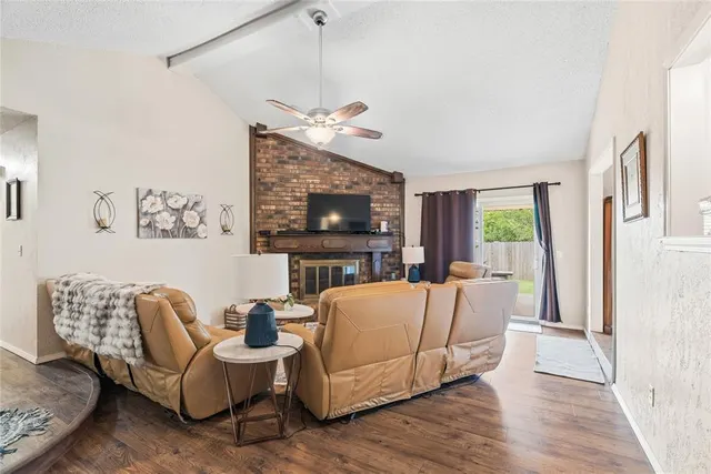 Photo 4 — 8216 Karla Lane, Oklahoma City, OK 73132