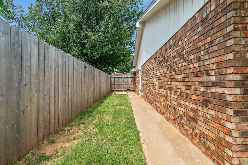 Photo 25 — 8216 Karla Lane, Oklahoma City, OK 73132
