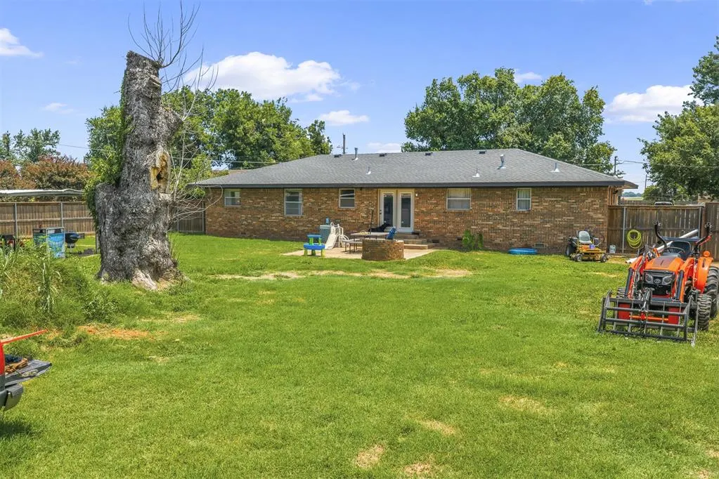 Photo 30 — 515 S Kerr Avenue, Pauls Valley, OK 73075