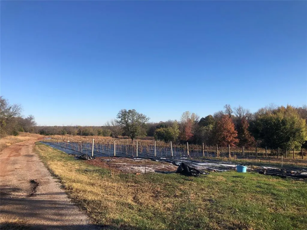 Photo 15 — 1501 E Tecumseh Road, Norman, OK 73071