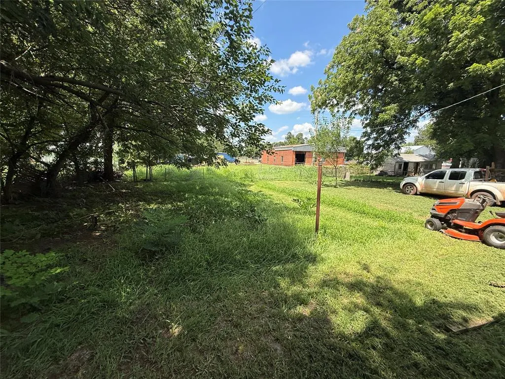 Photo 10 — 108 W Lee Street, Coyle, OK 73027