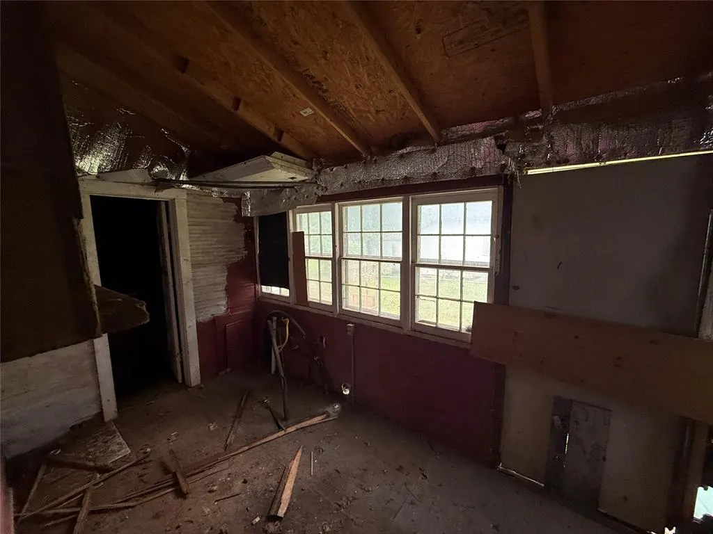 Photo 17 — 108 W Lee Street, Coyle, OK 73027