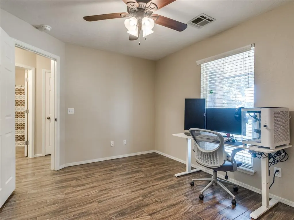 Photo 24 — 421 Madison Place Drive, Moore, OK 73160