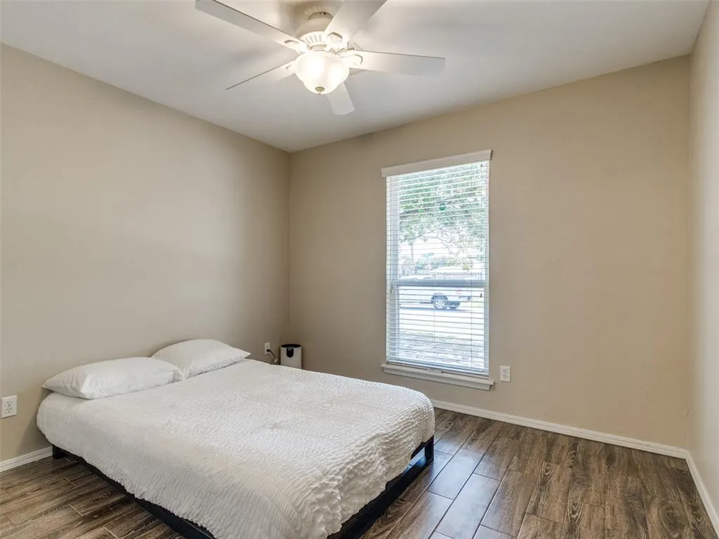Photo 27 — 421 Madison Place Drive, Moore, OK 73160