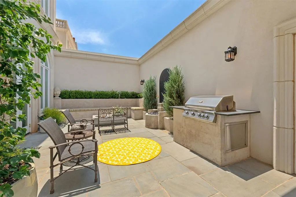 Photo 39 — 6100 NW Grand Boulevard 6107, Oklahoma City, OK 73118
