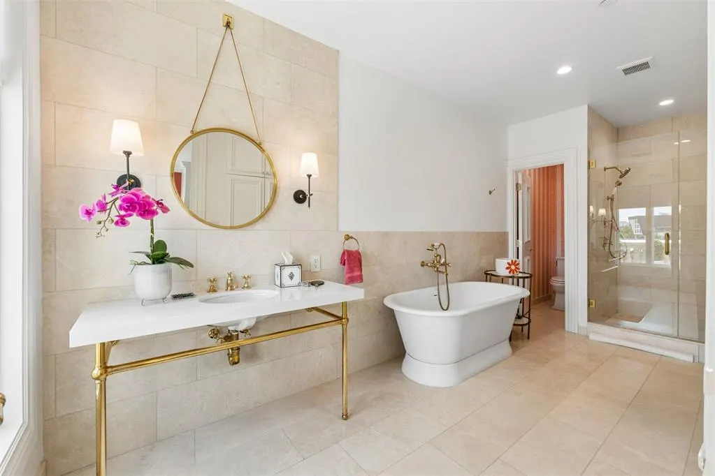 Photo 29 — 6100 NW Grand Boulevard 6107, Oklahoma City, OK 73118