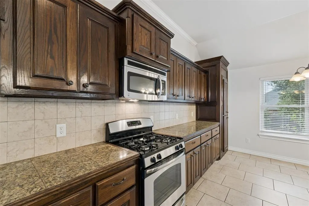 Photo 16 — 3212 E Valley Meadow, Norman, OK 73071