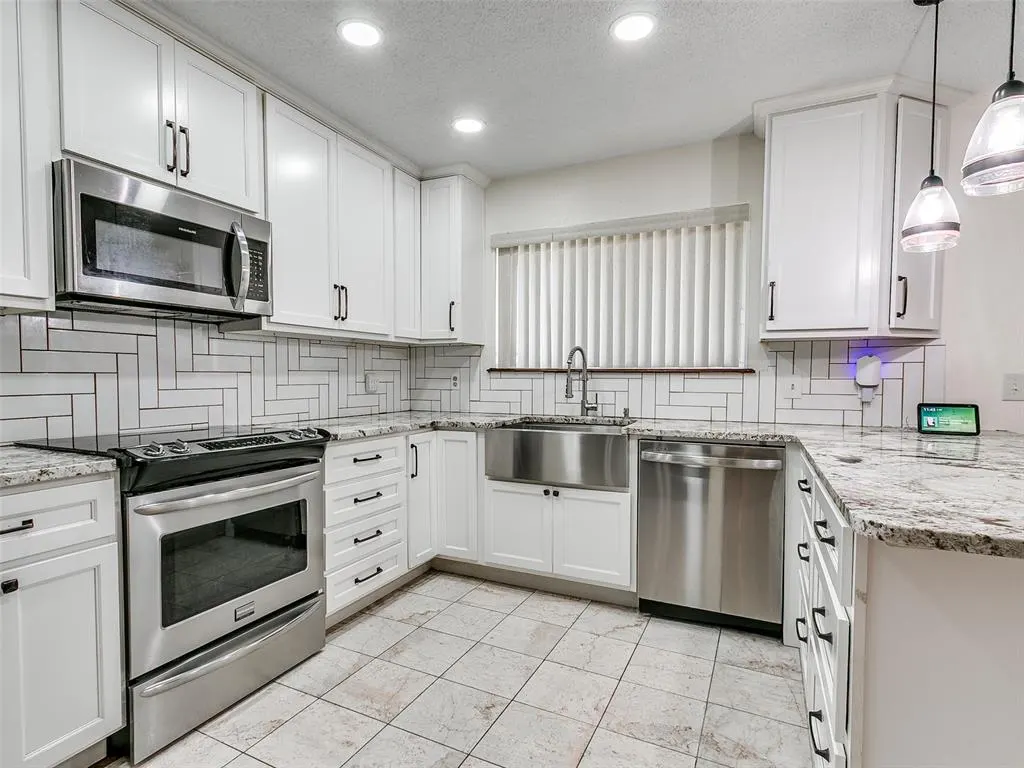 Photo 10 — 10134 Southridge Drive, Oklahoma City, OK 73159