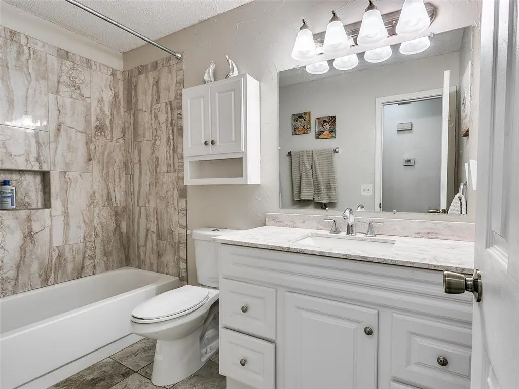Photo 20 — 10134 Southridge Drive, Oklahoma City, OK 73159