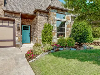 Sold home at 2541 Riven Rock Road