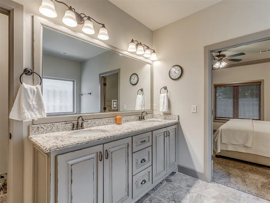 Photo 28 — 2541 Riven Rock Road, Edmond, OK 73034