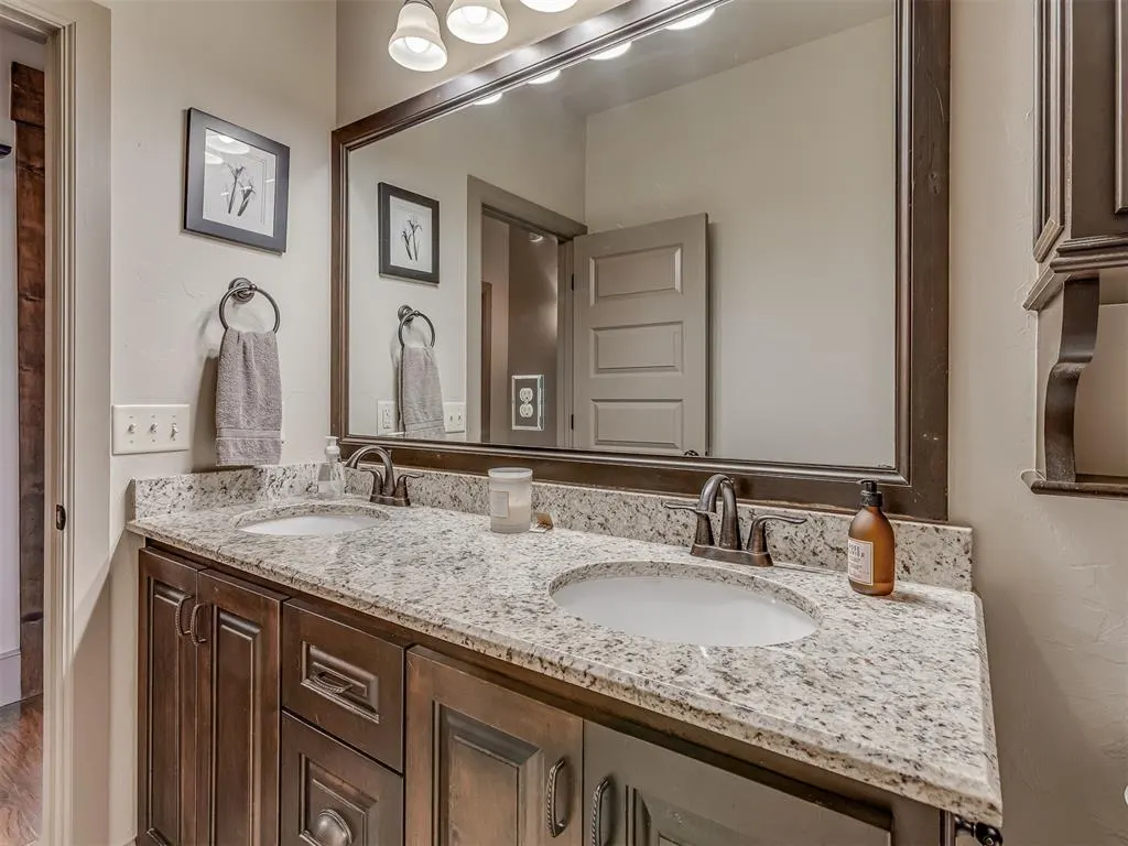 Photo 38 — 2541 Riven Rock Road, Edmond, OK 73034