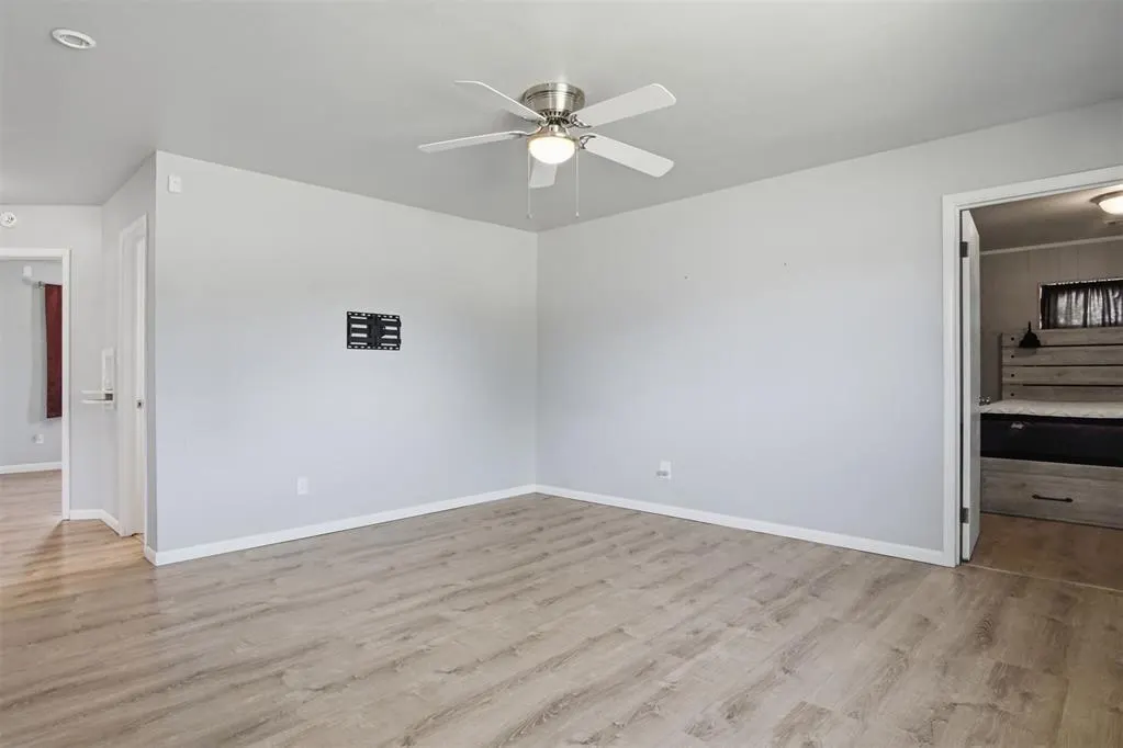 Photo 11 — 6004 SE 7th Street, Oklahoma City, OK 73110