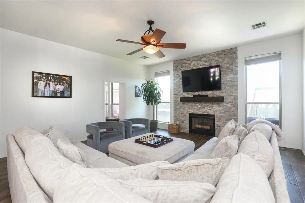 Photo 7 — 9412 SW 32nd Terrace, Oklahoma City, OK 73179