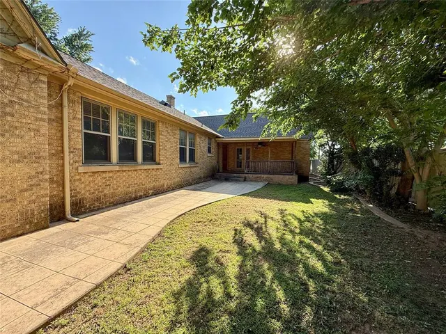 Photo 3 — 623 N Noble Avenue, Watonga, OK 73772
